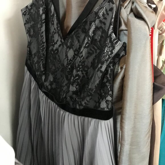 Knee-Length Chiffon & Black Lace Bridesmaids Dress, Charcoal Gey Gray Racerback - Picture 6 of 6